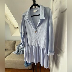 Tuckernuck Light Blue Tunic Top